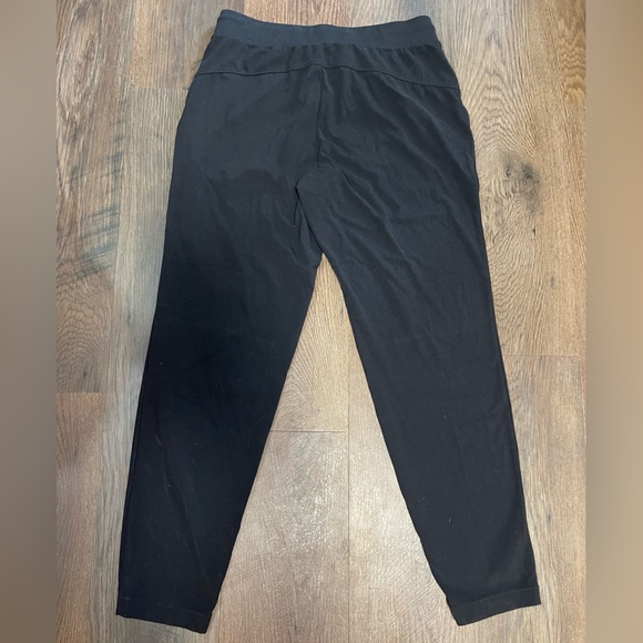 ‎Athleta - Picture 2 of 8